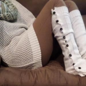 Slouchy Button Down Leg Warmers w/Ivory Knit Lace